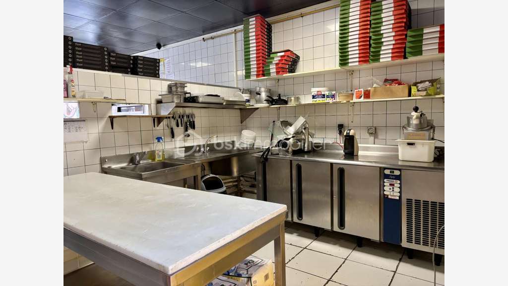 A vendre FDC à développer à Soissons av de Reims