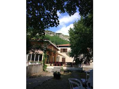 Vente Hôtel - Hôtel restaurant à Saint-Julien-du-Verdon