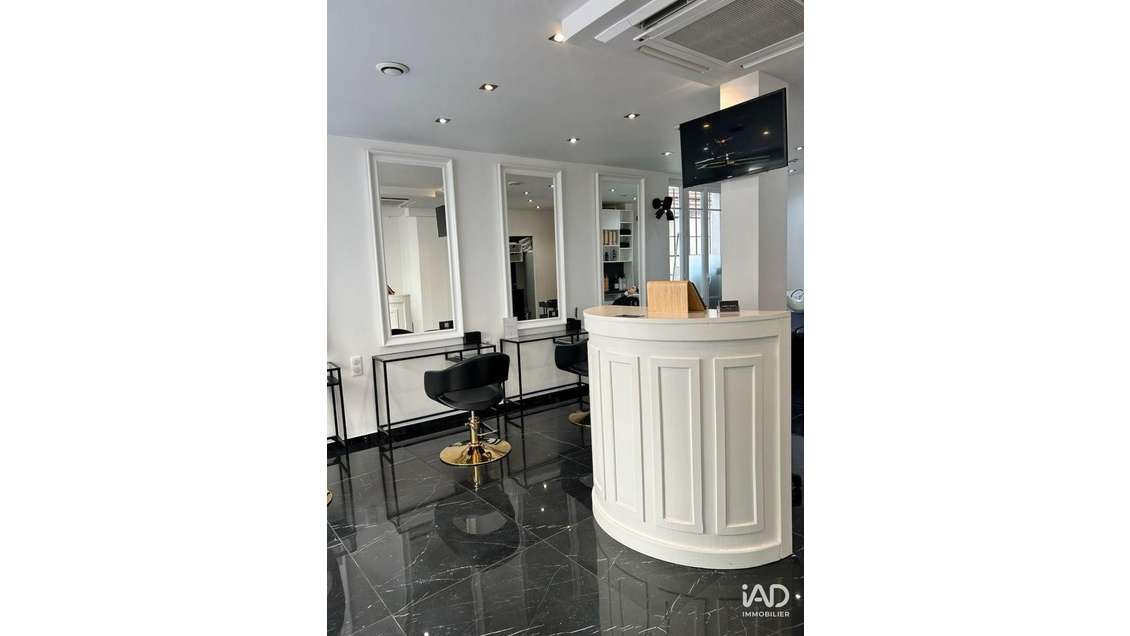 Vente salon de coiffure à Suresnes centre