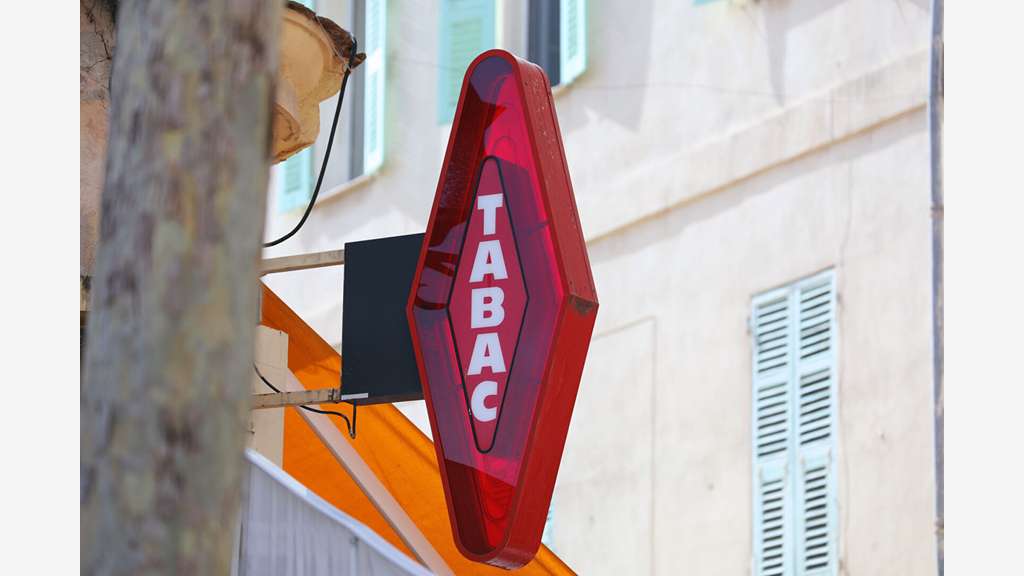 Vente bar tabac FDJ PMU terrasse à Aix en Provence