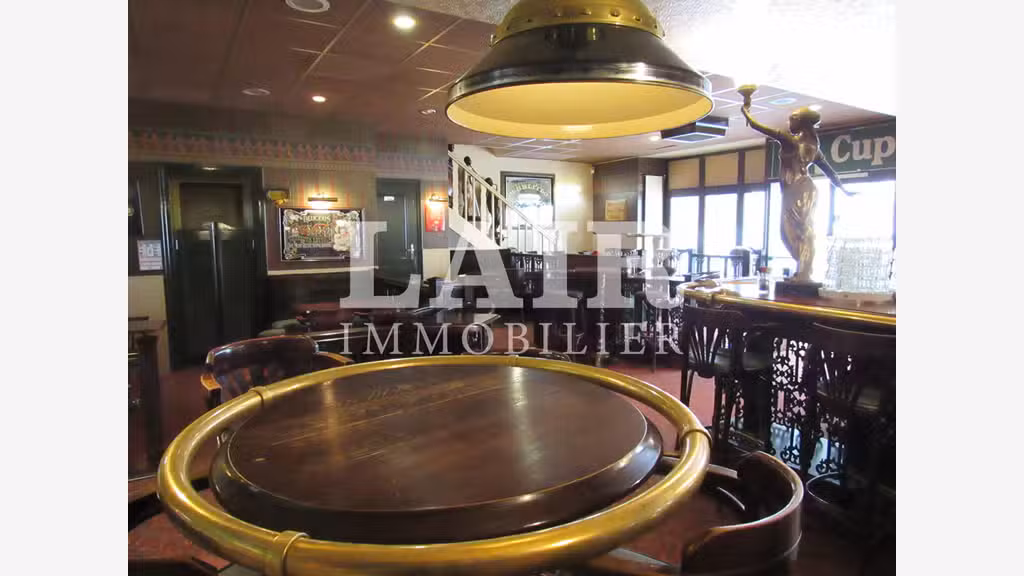 A vendre bar-pub-salle de billard à Argentan