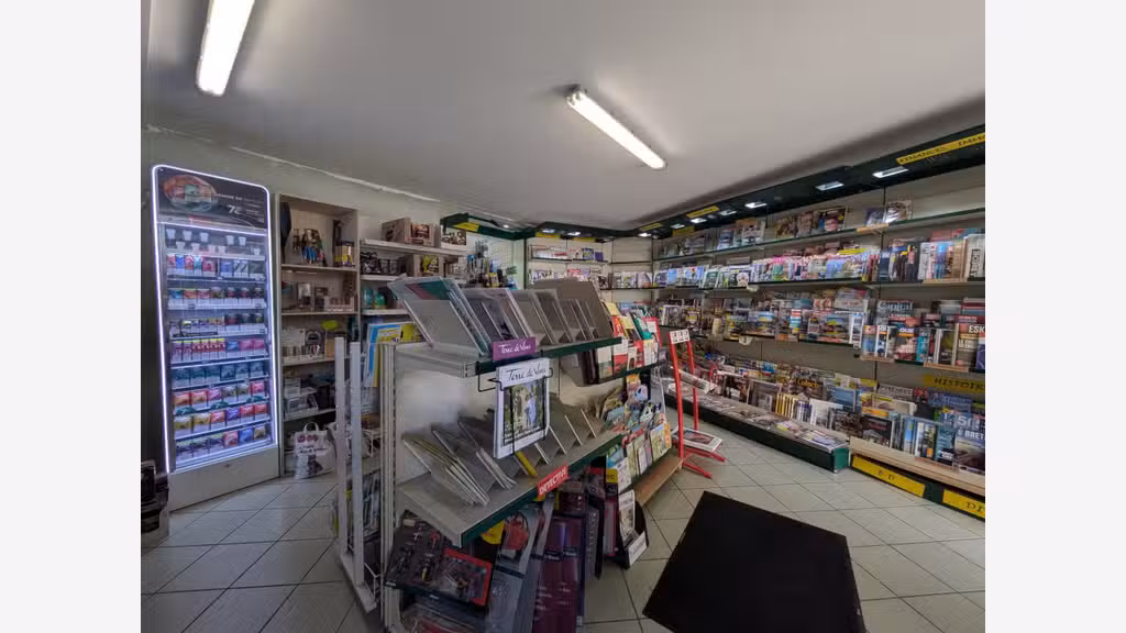 FDC Tabac Presse Jeux à vendre à Cérons