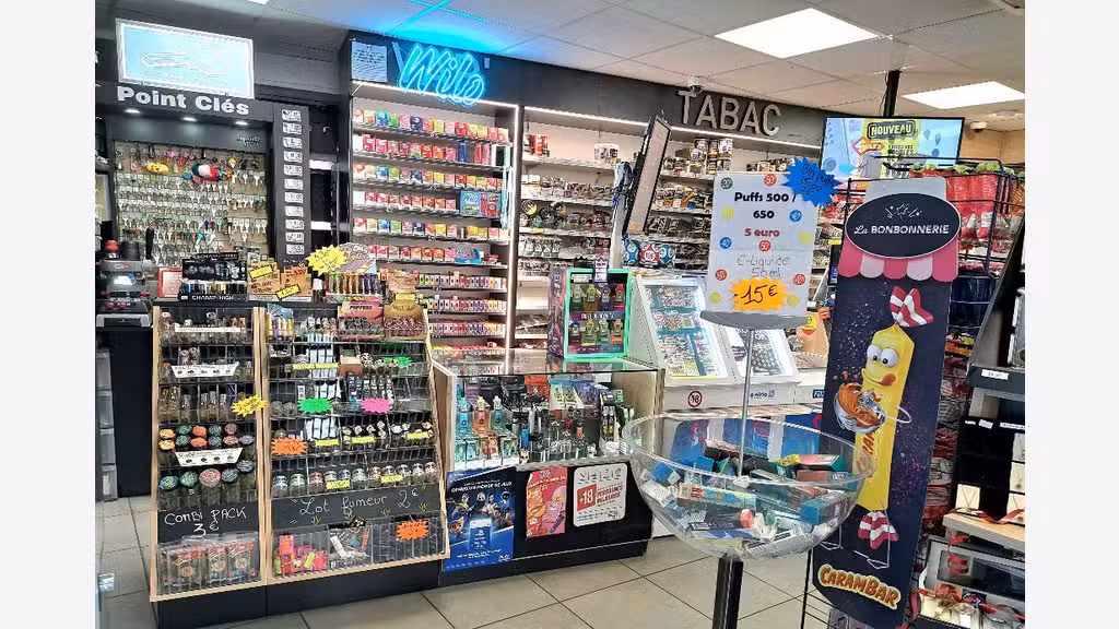 A vendre FDC tabac FDJ PMU presse à Cessieu