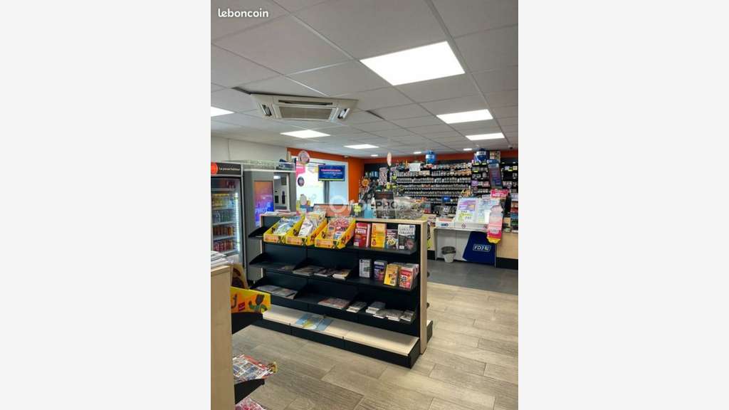 FDC tabac presse avec logement à vendre à Gières