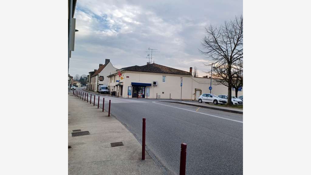 FDC tabac presse à vendre Gironde sur Dropt (33)