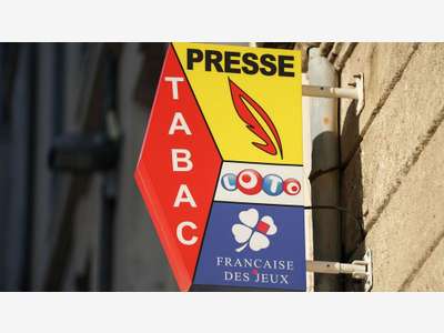 AV FDC tabac presse loto 657600€ LA BAULE empl N°1