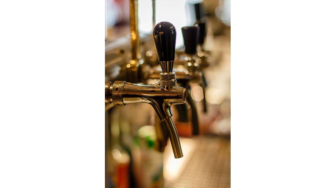 A vendre FDC bar d'ambiance moderne  en Mayenne