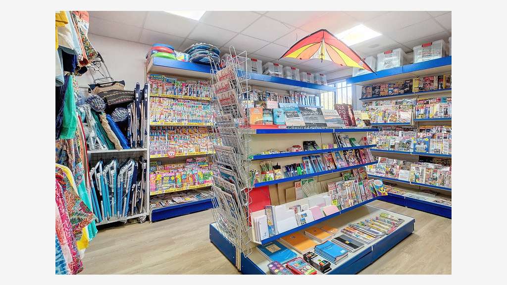 AV commerce d'exception bazar tabac presse Leucate