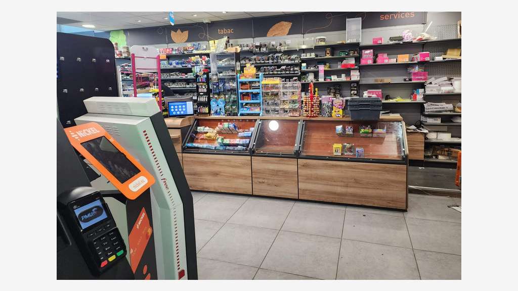 Vente FDC tabac presse loto PMU empl N°1 à Nantes
