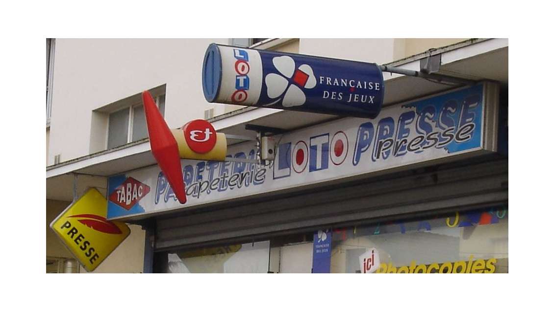 AV tabac FDJ civette proche de St Germain en Laye