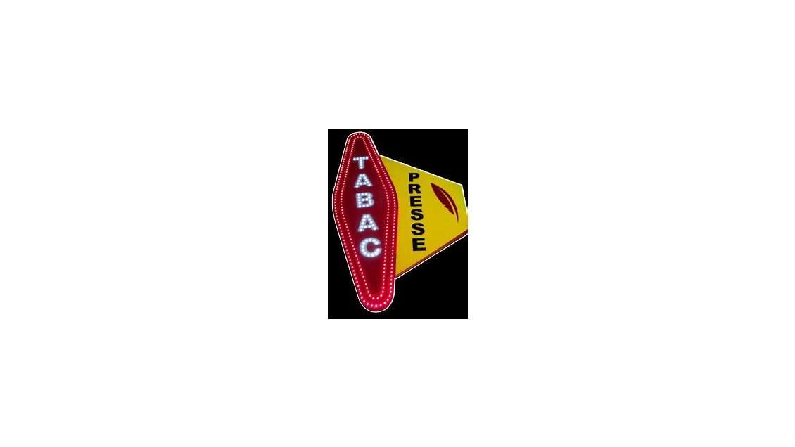 AV Tabac Presse Loto dans village convivial du 84