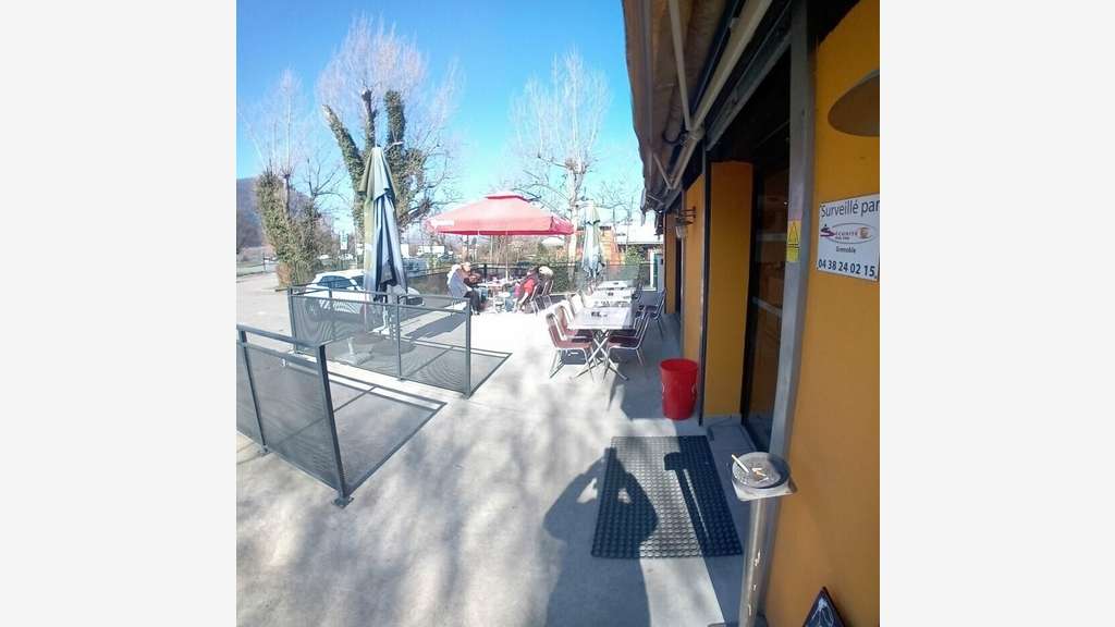 Fonds tabac bar restaurant à vendre à Email