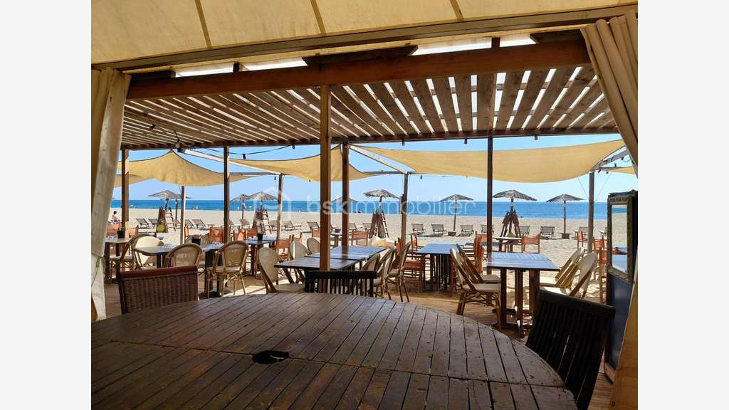 Cède Club de plage restauration & bar à Torreilles