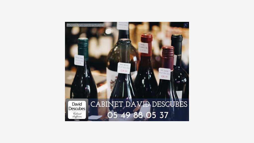 Cède cave à vins en zone artisanale Indre-et-Loire