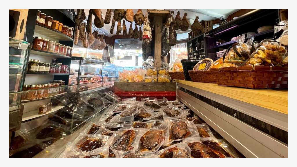Cession boutique traiteur rotisserie fromagerie 05