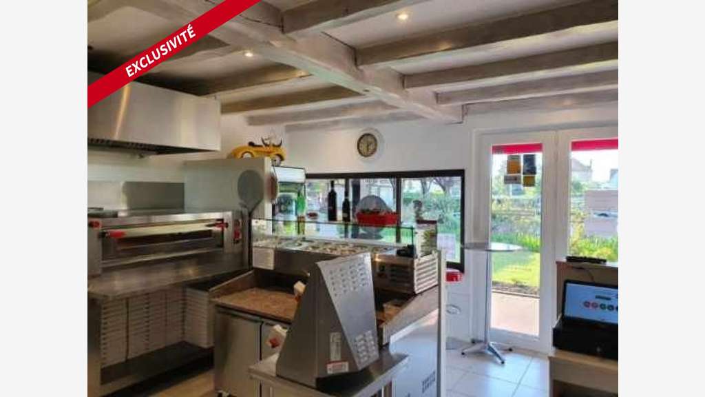 Av pizzeria idéalement située à Villers-sur-Mer