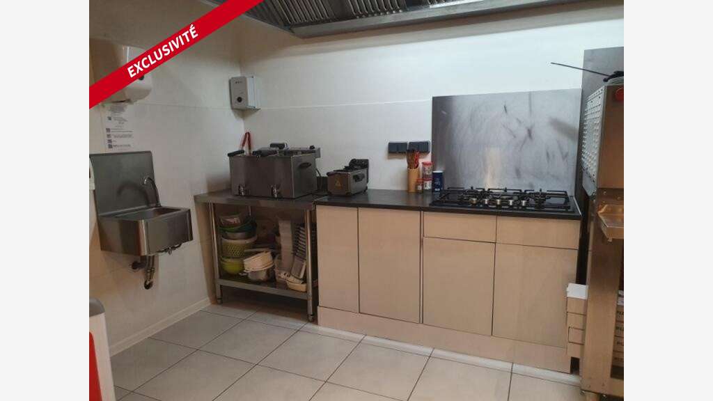Av pizzeria idéalement située à Villers-sur-Mer