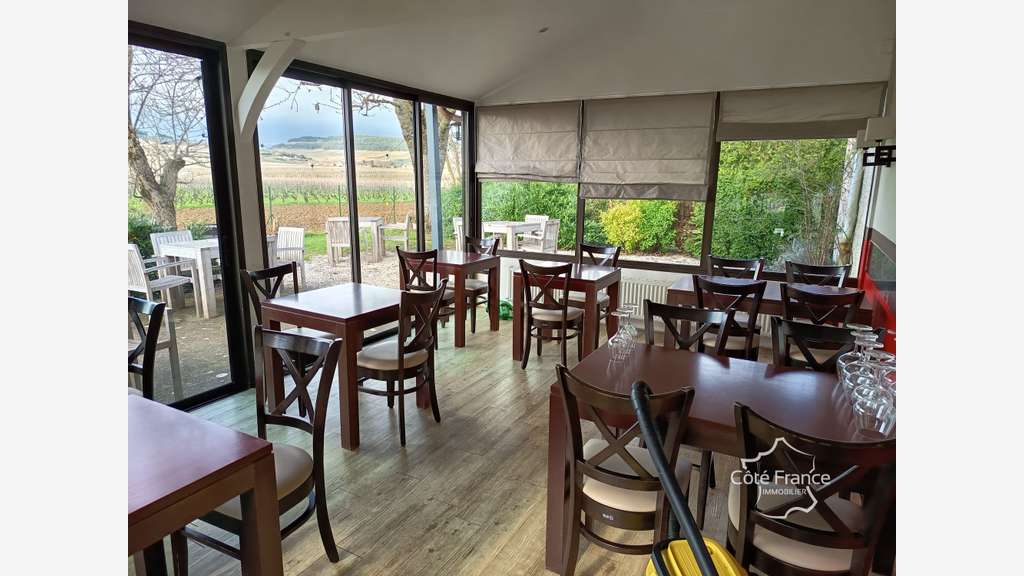 Cède superbe restaurant avec logement privé Volnay