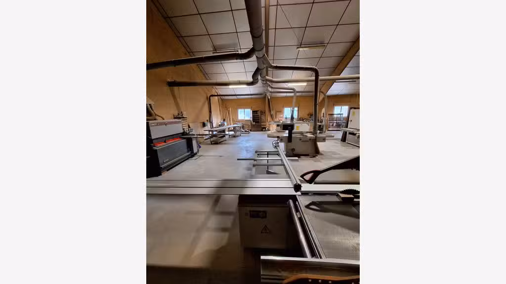 Vente FDC menuiserie à Bagnoles de l'Orne