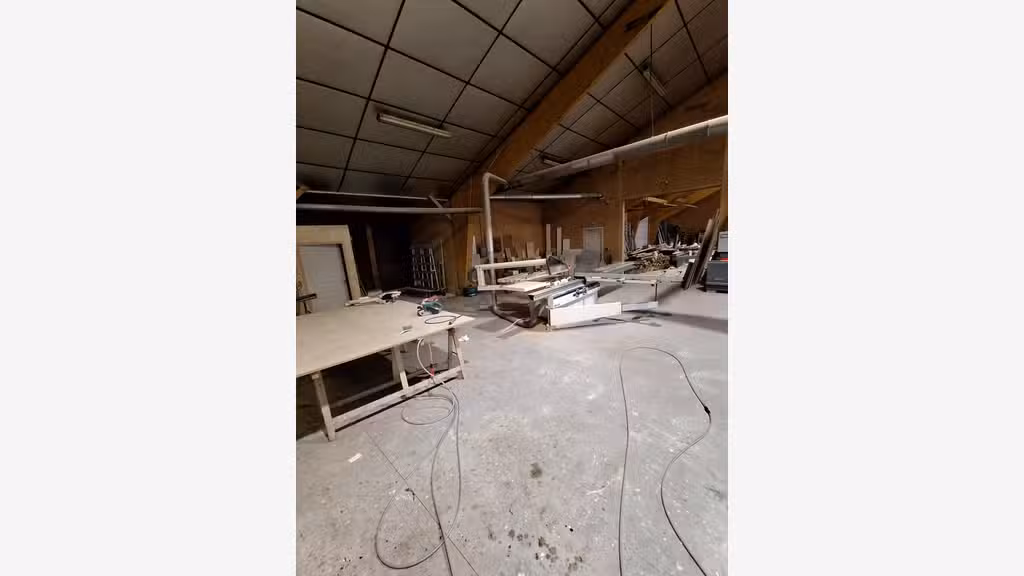 Vente FDC menuiserie à Bagnoles de l'Orne