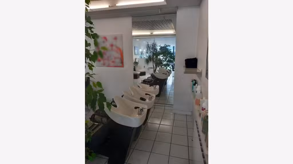 Vente salon de coiffure à La Roche sur Yon centre