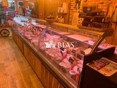 Vente Fromagerie traditionnelle en centre ville 95