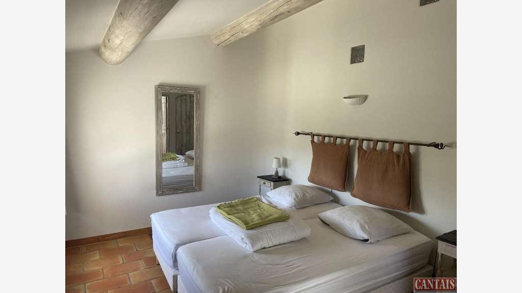 Vente gîte superbe propriété axe Avignon Sisteron