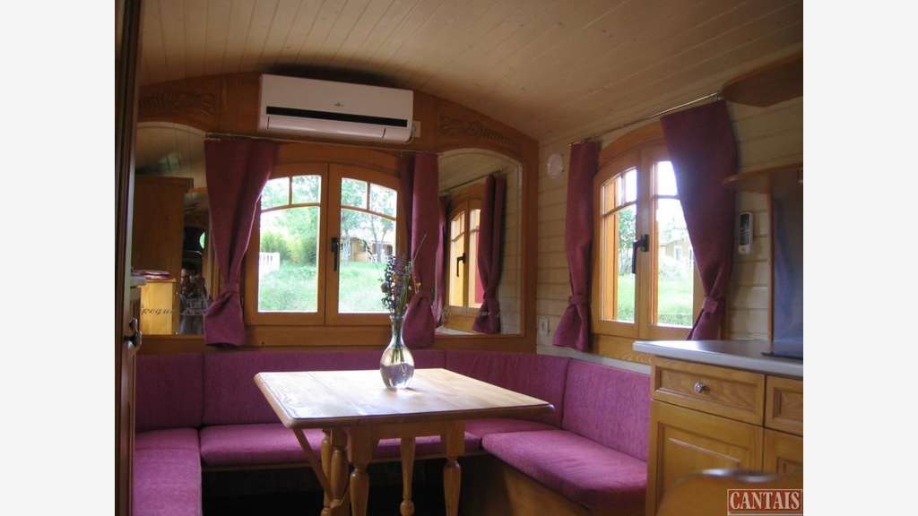 Vente gîte sur 5 hectares axe Aubenas Alès