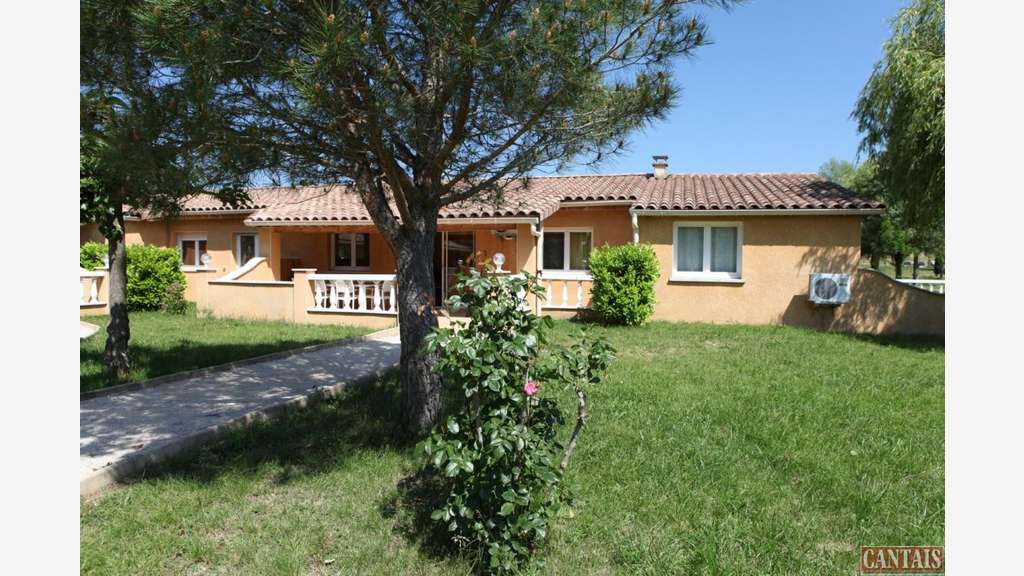 Vente gîte sur 5 hectares axe Aubenas Alès