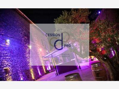 A vendre grande salle de reception atypique Gard