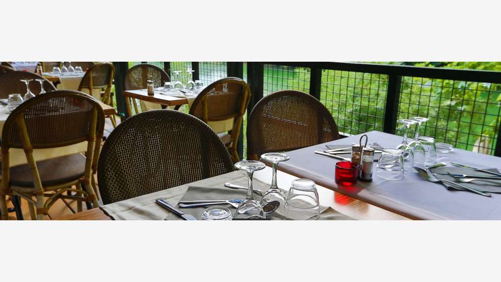 Vente FDC guinguette terrasse en bord de Saône