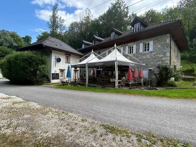 Vente auberge 600m² en pleine nature à Annecy Sud