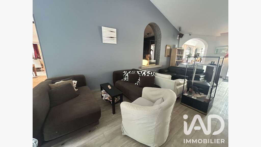 Vente hôtel * restaurant de 538m² à Aubignosc