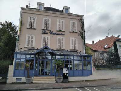 Vente hôtel restaurant 25 ch empl strat à Avallon