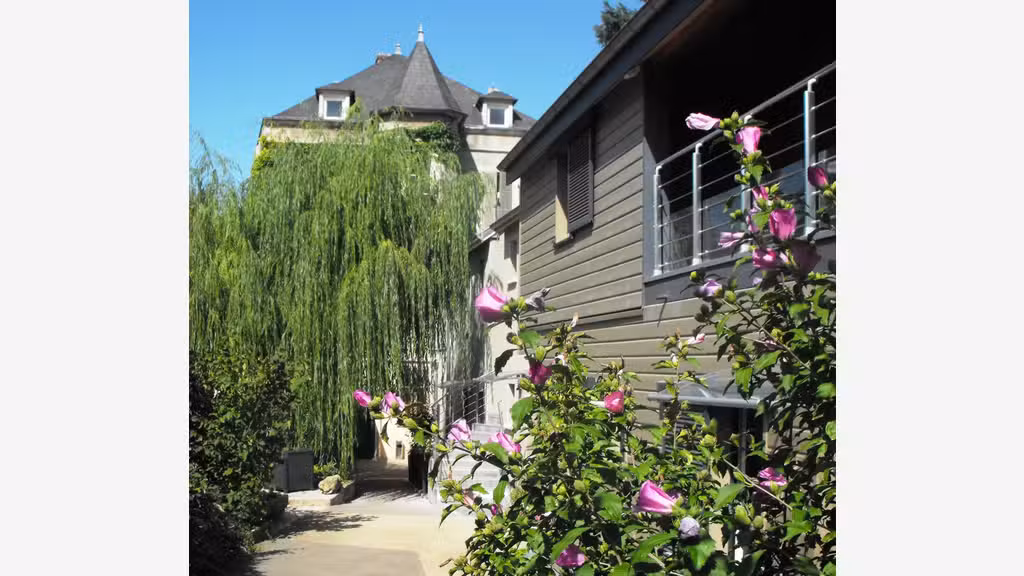 Vente hôtel restaurant 25 ch empl strat à Avallon