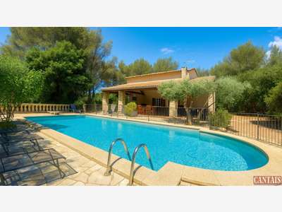 Vente gîte proche grande ville axe Aix-Arles