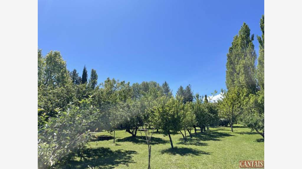 Vente Gîte sur terrain de 6 ha axe Avignon Gap