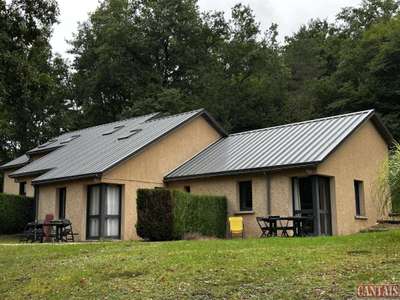 AV camping 10 ha cadre paisible en Périgord noir