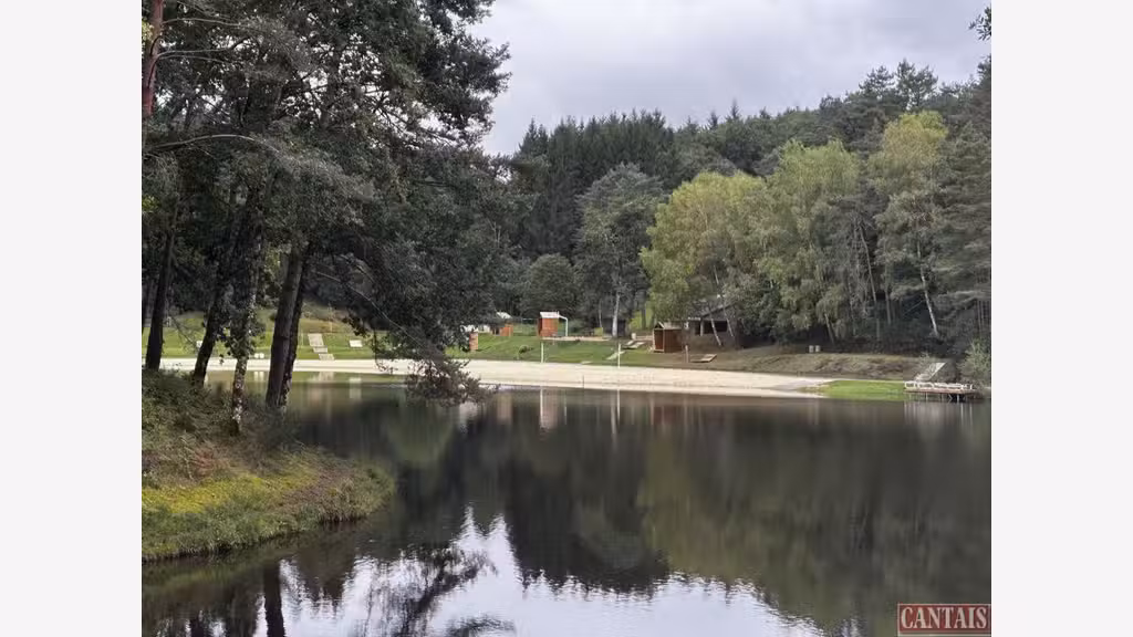 AV camping 10 ha cadre paisible en Périgord noir