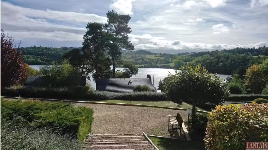Vente village chalets 13 unités 1,3ha Puy de Dôme