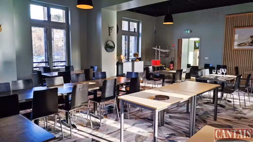 Vente bâtiment sur axe Clermont Ferrand Perigueux