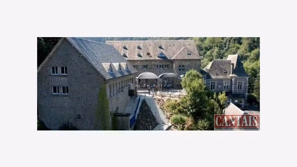 Vente bâtiment sur axe Clermont Ferrand Perigueux