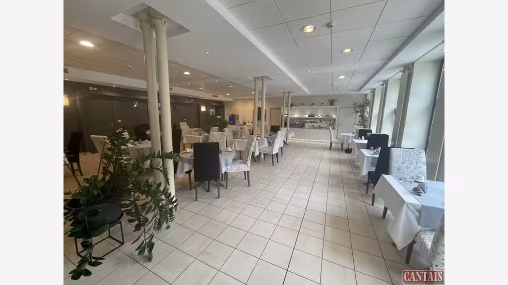 AV hôtel bureau station thermale axe Epinal Vesoul