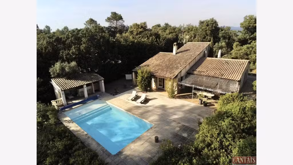 Vente 2 chambres d'hôtes et 2 tiny houses - Var