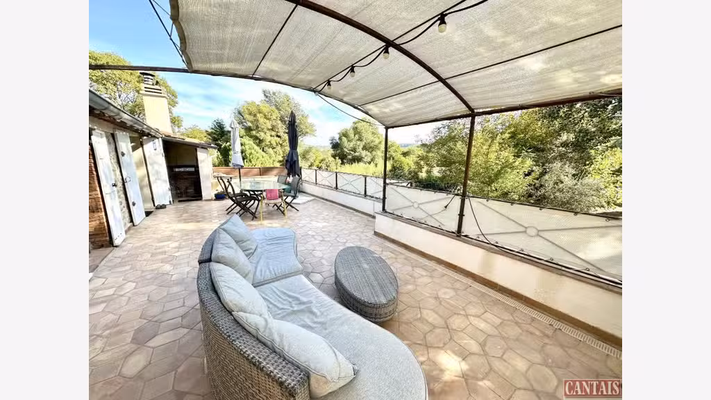 Vente Gîte de caractère sur axe Frejus Manosque
