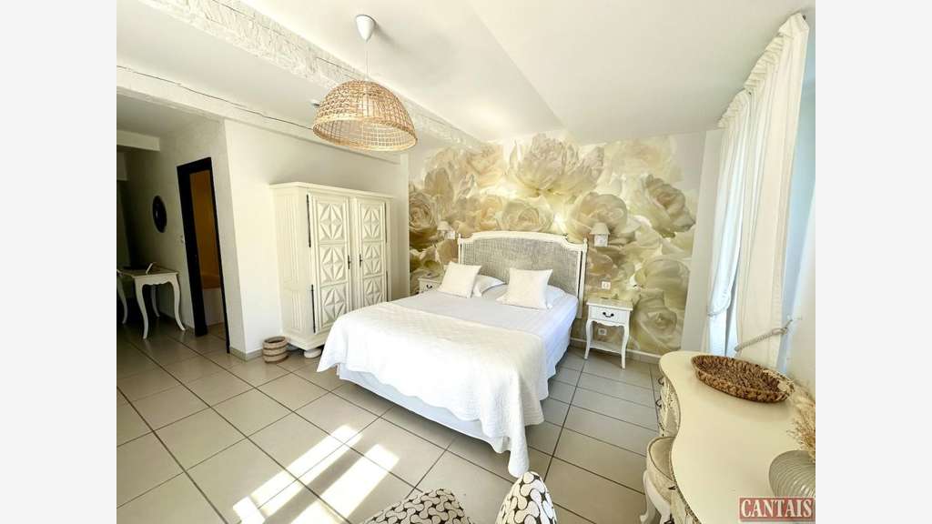Vente hôtel restaurant sur axe La Ciotat St Tropez