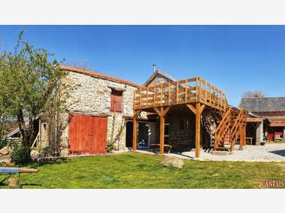 Cède corps de ferme rénové 5000m² près Montluçon