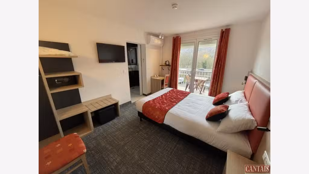 Vente hôtel bureau rénové sur axe Nancy Metz