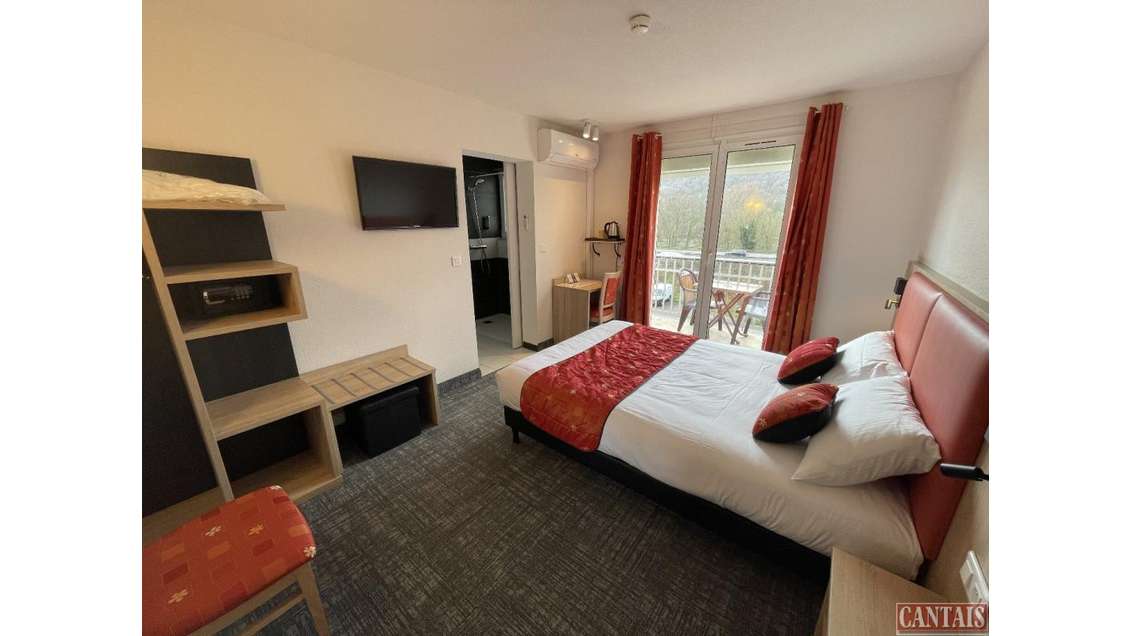 Vente hôtel bureau rénové sur axe Nancy Metz