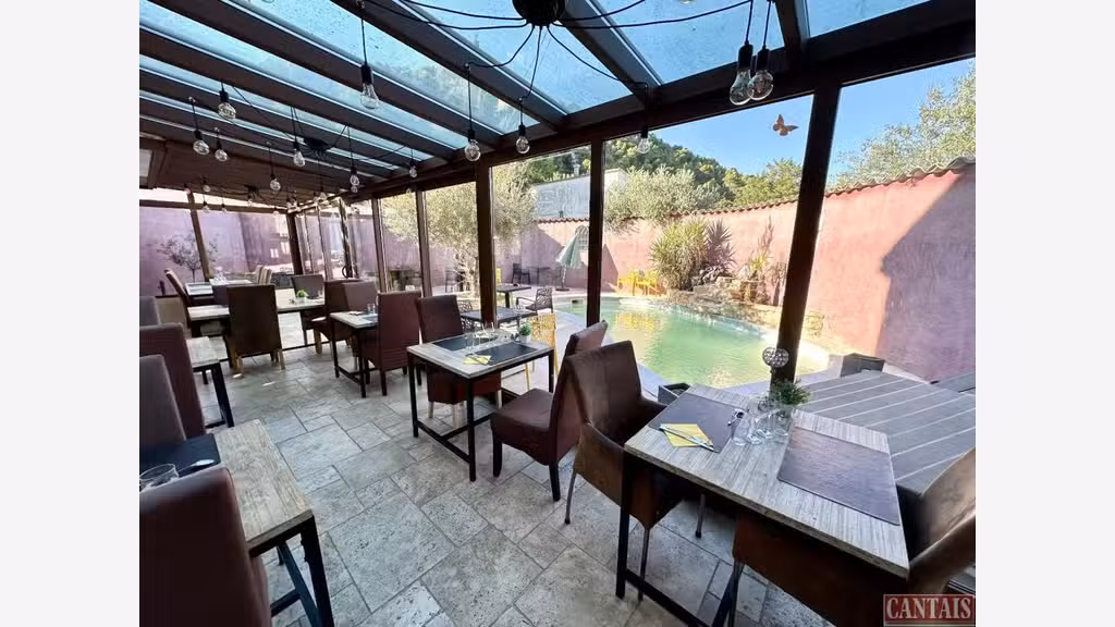 Vente hôtel restaurant axe Sisteron Aix En Pce